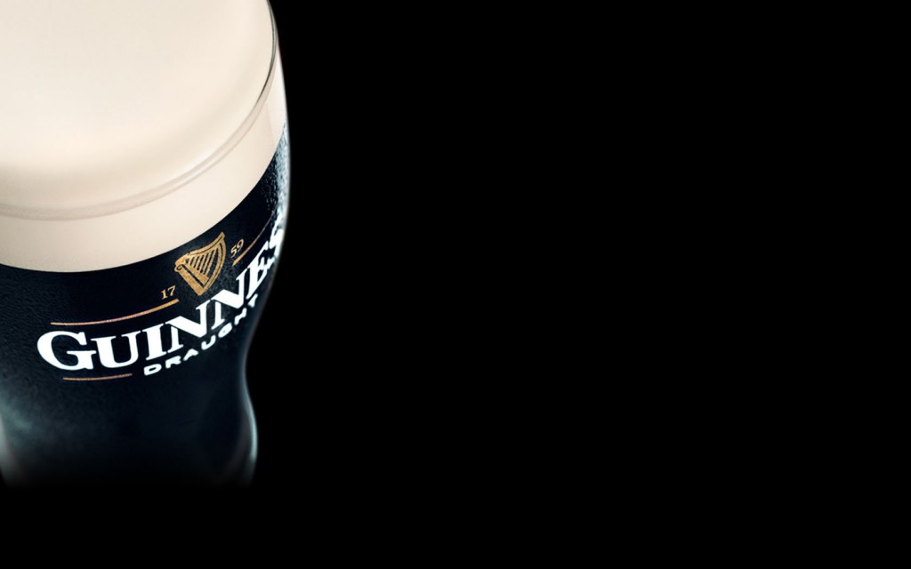 beers-Guinness-black-background-_53009-1